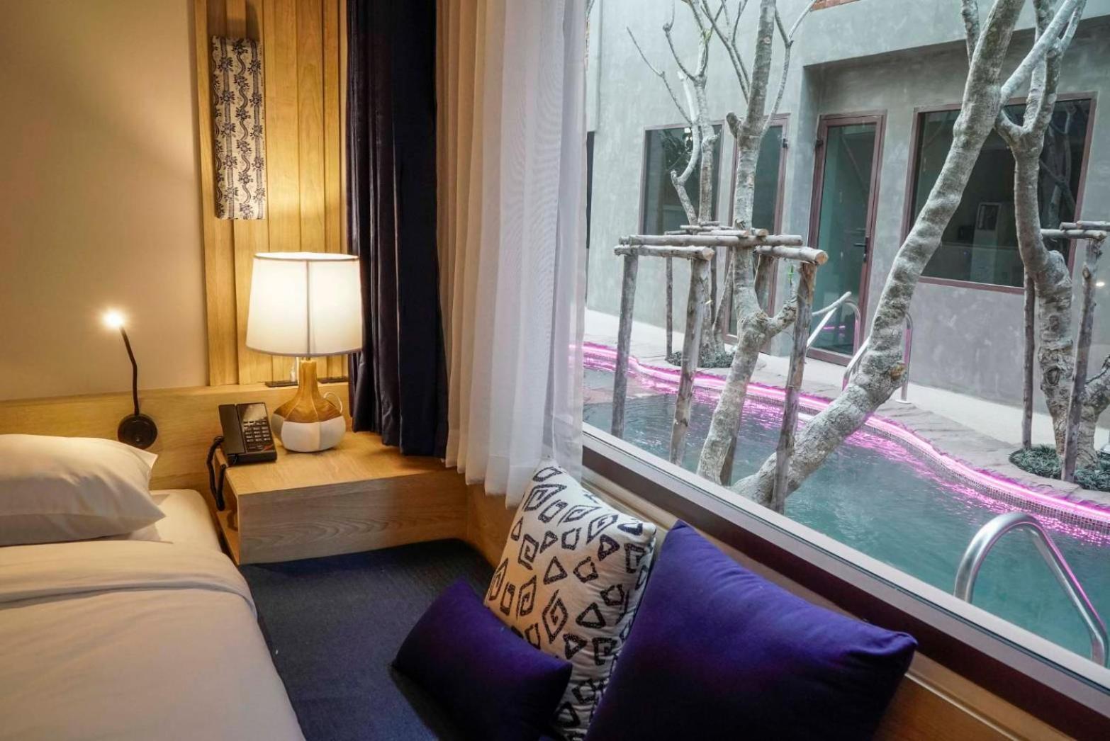 Norn Nimman13 Boutique Hotel شيانغ ماي الغرفة الصورة