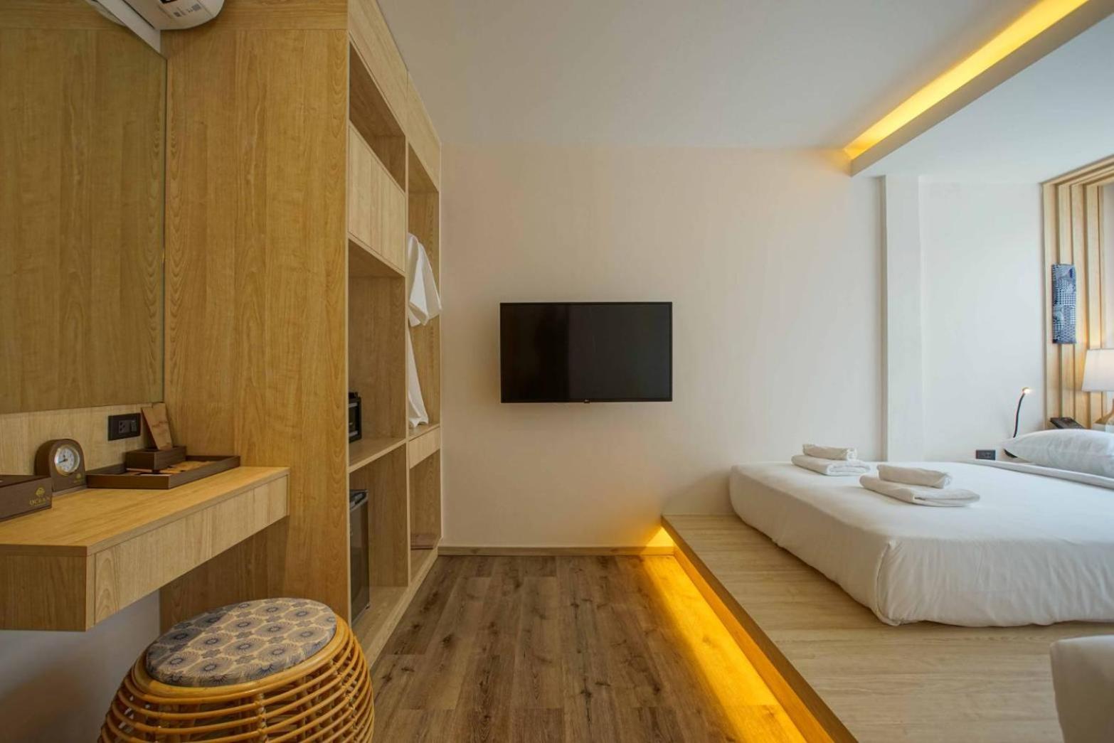 Norn Nimman13 Boutique Hotel شيانغ ماي الغرفة الصورة